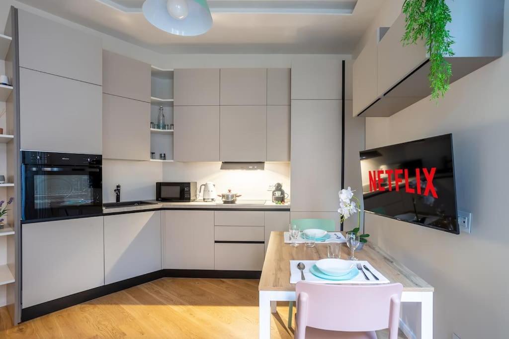 Duomo-Fiera Mi Master Suite Design Wifi+Netflix Mediolan Zewnętrze zdjęcie